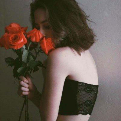 社会骚气女生头像图片