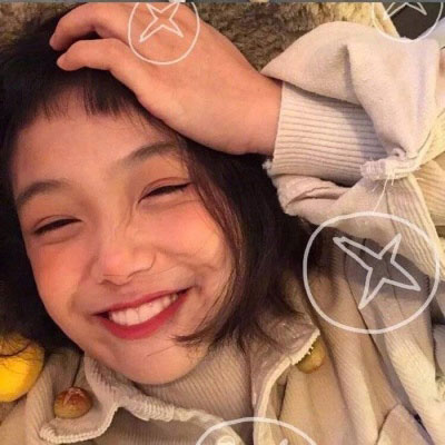 卖萌搞怪小女孩头像