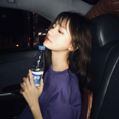 卖萌搞怪小女孩头像
