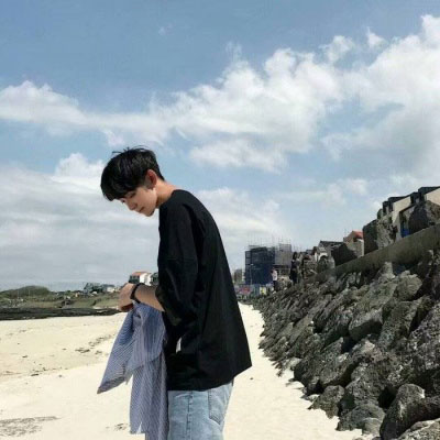 男生头像简约小清新 文艺阳光侧脸男生图片