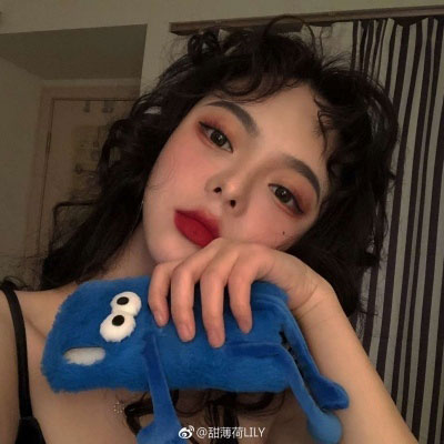 霸气的女生头像 超拽高冷好看的女生图片