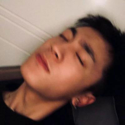 男生帅头像冷酷 男生帅头像图片大全集