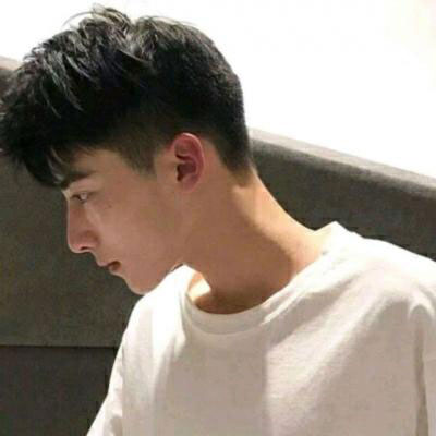 男生帅头像冷酷 男生帅头像图片大全集