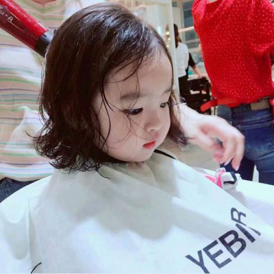 萝莉卖萌头像图片