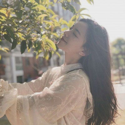 背影头像女生唯美漂亮 侧面气质的女生小清新图片