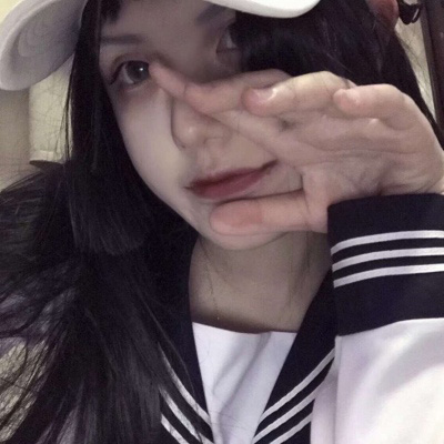 女生头像笑的很灿烂 阳光爱笑开朗很治愈女生图片