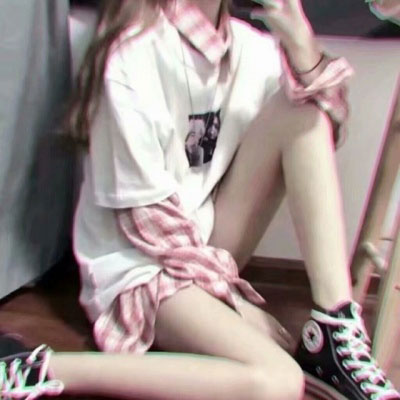 腿女生头像 下半身霸气女生的腿图片图片