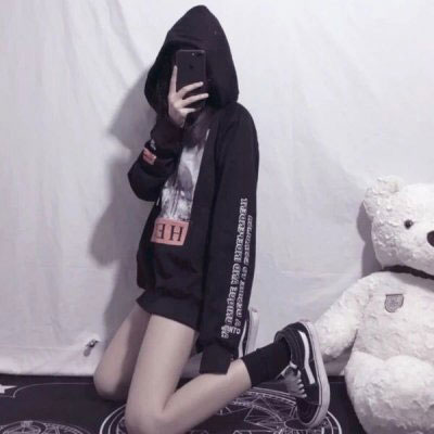 露腿图片大全 社会女生腿部头像