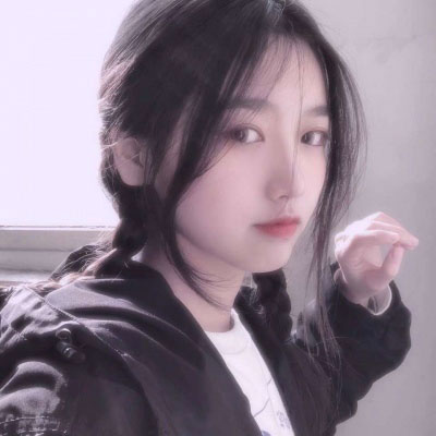 15岁同一个人的女生照片 好看真实真人一套照片