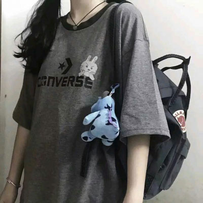 闺头二次元一人一张 好看的动漫闺头可爱两人