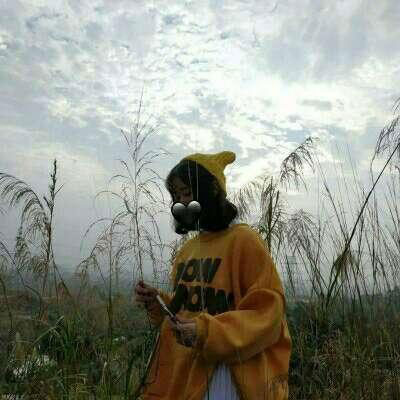 最近很火的ins头像 ins最火头像女