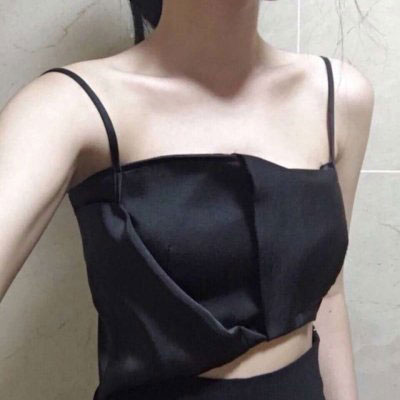 部位女头胸有点污 霸气高清半身胸可爱图片