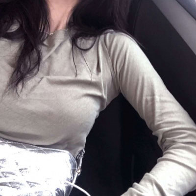部位女头胸有点污 霸气高清半身胸可爱图片