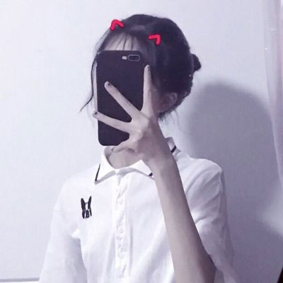 手机头像图片大全 女生拿手机微信头像图片