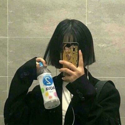 手机头像图片大全 女生拿手机微信头像图片