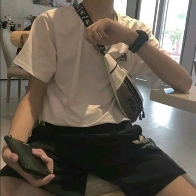 手控男生图片 手控头像男图片