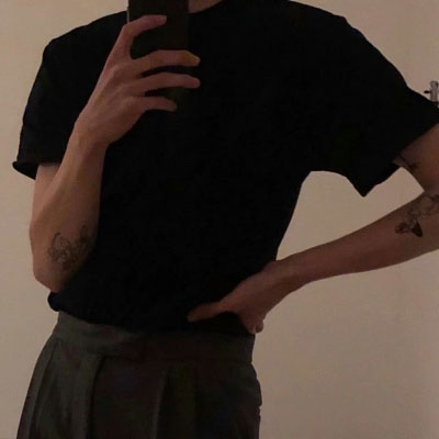 手控男生图片 手控头像男图片