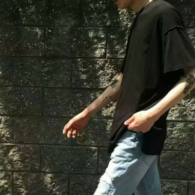 手控男生图片 手控头像男图片