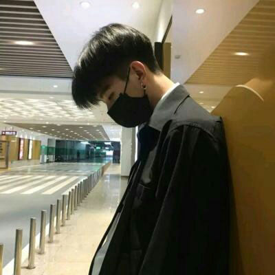 真实帅哥头像图片大全 同一个人韩国帅哥图片头像