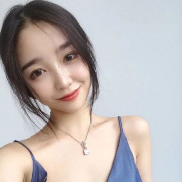 女生锁骨图片 锁骨很漂亮的女生照片
