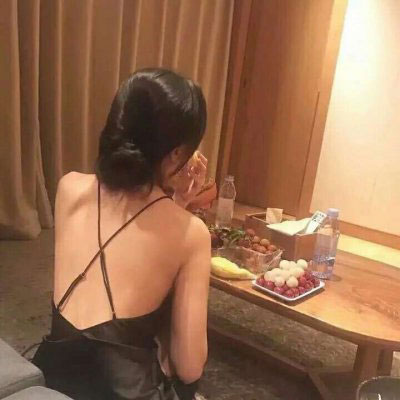 部位女头骚气御姐 超级污漂亮的女神图片