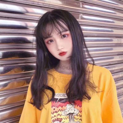 19岁漂亮女孩20张照片 真实单纯女生自拍照至少10张
