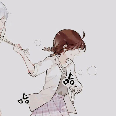 女欺负男情侣头像 霸气欺负男朋友的卡通图片