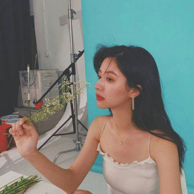 女生高冷范儿头像