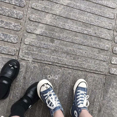 男女亲密拥抱背影图片大全 情头真人同框一对两张