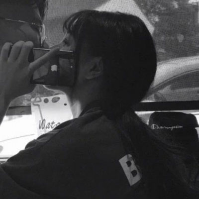 情侣头像一张图分两半一人一半