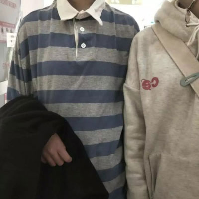 情侣头像下半身不带脸不露头