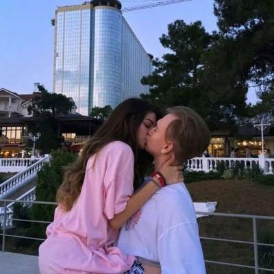 靓仔靓女情侣头像图片