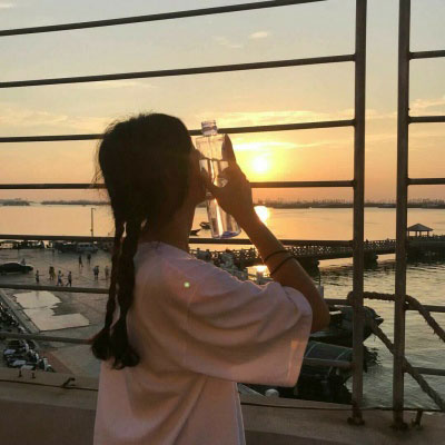 清纯可爱女生头像00后 真实学生头像图片
