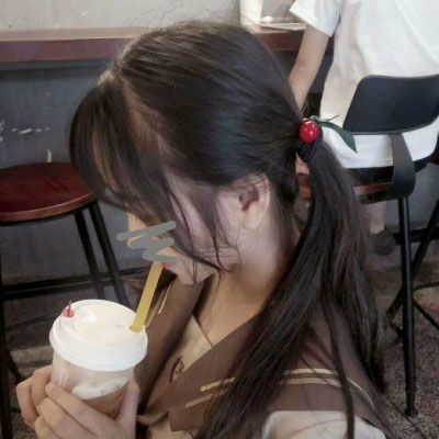 清纯可爱女生头像00后 真实学生头像图片