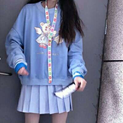 初中小女生福利图片 真人只露出腿的头像图片