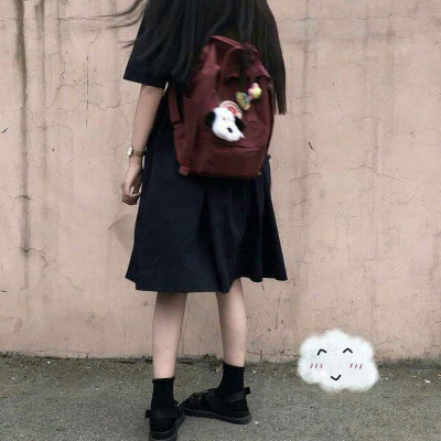 初中小女生福利图片 真人只露出腿的头像图片