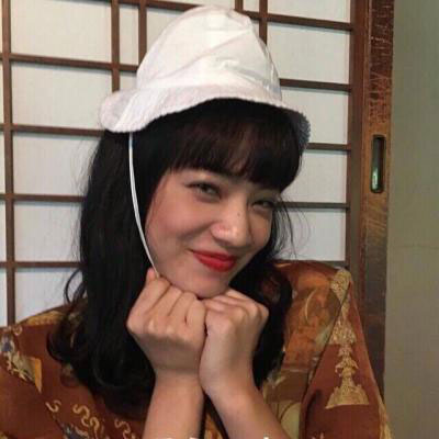 女生照片可爱单纯18岁 真实漂亮17岁女生照片大全