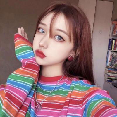 女生照片可爱单纯18岁 真实漂亮17岁女生照片大全