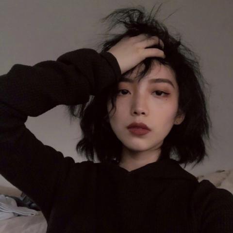 黑暗丧风格女头像真人快手头像 丧高清病女头像