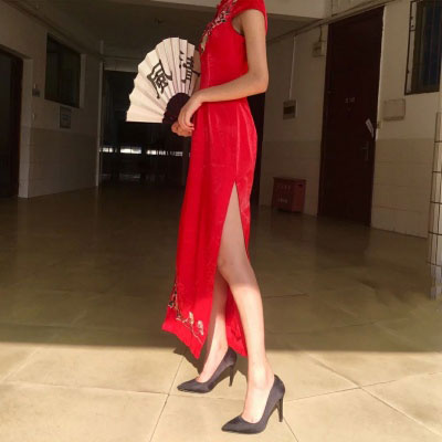 古风旗袍美女头像 真丝旗袍微信美女图片大全图片