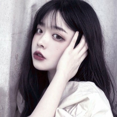 2020最潮最火女生头像图片