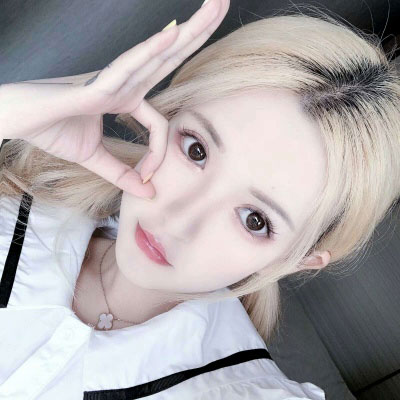 2020最潮最火女生头像图片