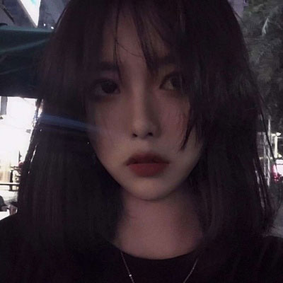 暗黑系头像女高冷图片