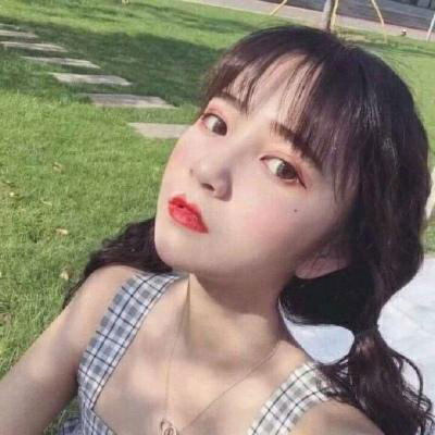 女生头像可爱森系唯美图片