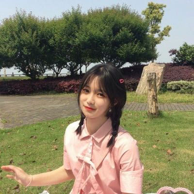 女生头像可爱森系唯美图片