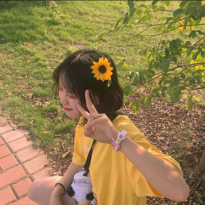 女生头像可爱森系唯美图片