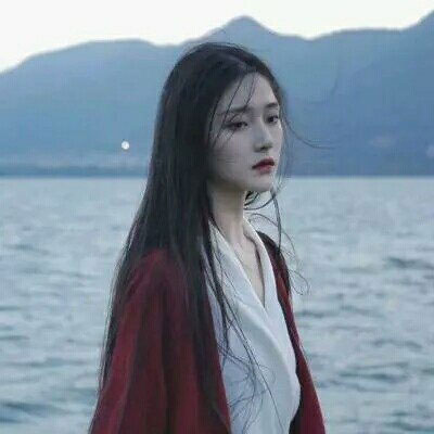 清爽气质头像女 微信头像女生气质淡雅
