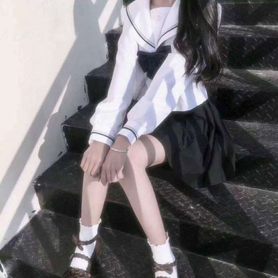 优质部位女头腿控 女生部位头像腿较细