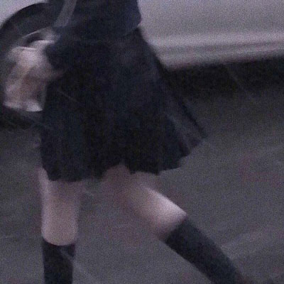 优质部位女头腿控 女生部位头像腿较细