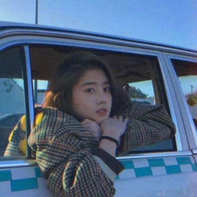 唯美蓝色系女生头像 超仙背影蓝色系的头像